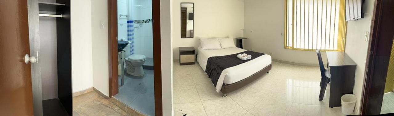 Hotel Embassy Star Bogota Bagian luar foto